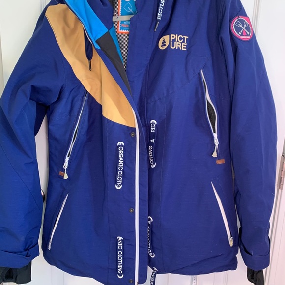 PICTURE Ski/Snowboard Winter Jacket - Picture 9 of 12